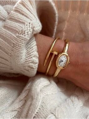Elegant Elongated Oval Bangle Watch Gold Roman Numeral Retro Chic